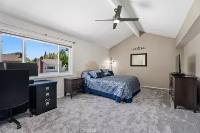 8058 E Woodsboro Avenue, Anaheim Hills, CA 92807 - Photo 16
