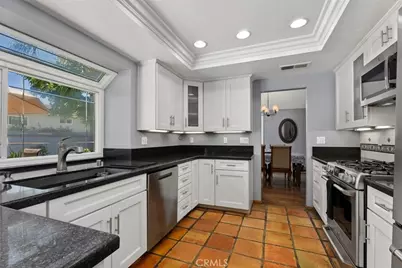 8058 E Woodsboro Avenue, Anaheim Hills, CA 92807 - Photo 10