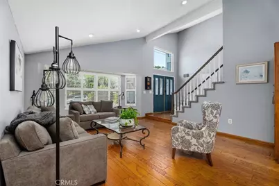 8058 E Woodsboro Avenue, Anaheim Hills, CA 92807 - Photo 6