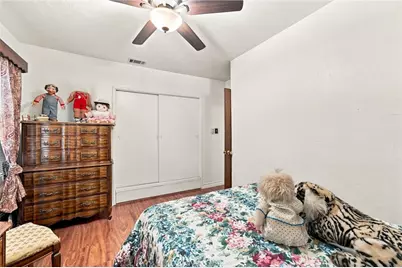 501 S Victoria, Corona, CA 92879 - Photo 22
