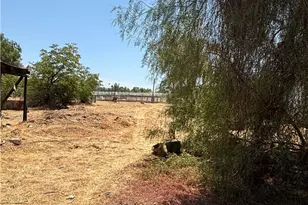 7 Eucalyptus Ave, Perris, CA 92570 - Photo 1