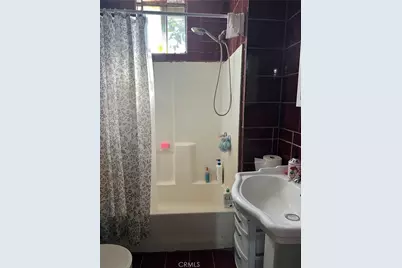 1202 W 90th, Los Angeles, CA 90044 - Photo 6