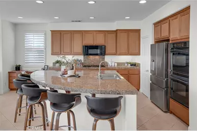 2201 Bay View Drive, Signal Hill, CA 90755 - Photo 20