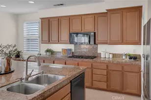 2201 Bay View Dr, Signal Hill, CA 90755 - Photo 22