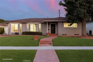 1066 E 45th Way, Long Beach, CA 90807 - Photo 2