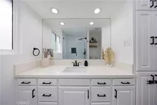1066 E 45th Way, Long Beach, CA 90807 - Photo 18