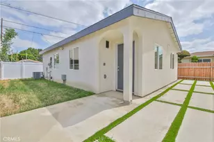 1043 W 151st St, Compton, CA 90220 - Photo 8