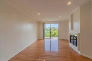555 Maine Ave, Long Beach, CA 90802 - Photo 2