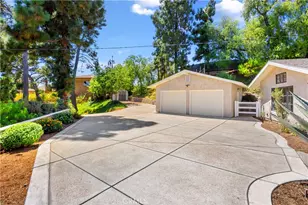 2201 Skyline Dr, Fullerton, CA 92831 - Photo 42