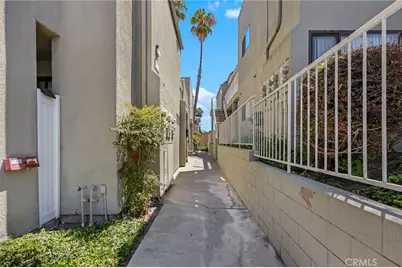 17702 Sergio Circle #102, Huntington Beach, CA 92647 - Photo 22