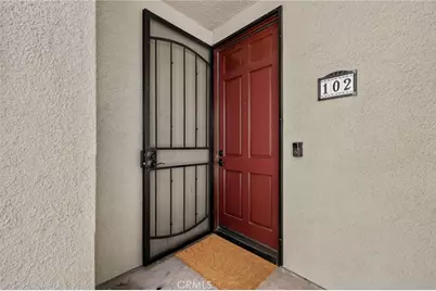 17702 Sergio Circle #102, Huntington Beach, CA 92647 - Photo 2