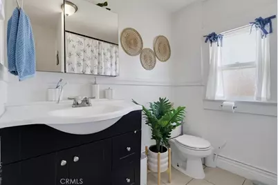 551 W 8th Street, Long Beach, CA 90813 - Photo 42
