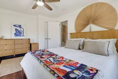 551 W 8th Street, Long Beach, CA 90813 - Photo 32