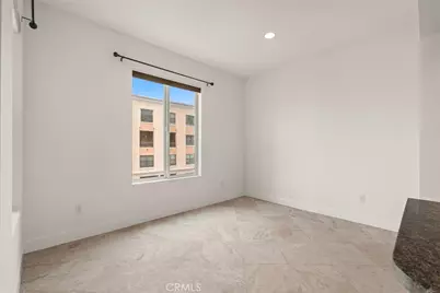 300 E 4th Street #201, Long Beach, CA 90802 - Photo 12