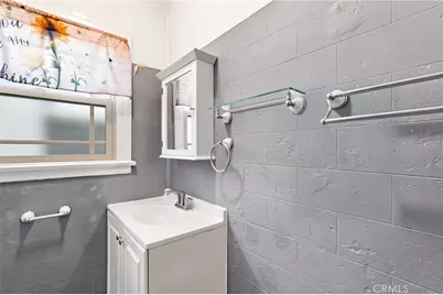 2390 Oregon, Long Beach, CA 90806 - Photo 24
