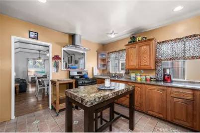 6771 California, Long Beach, CA 90805 - Photo 8