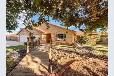 10011 Solano, Victorville, CA 92392 - Photo 2