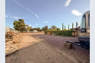10011 Solano, Victorville, CA 92392 - Photo 60