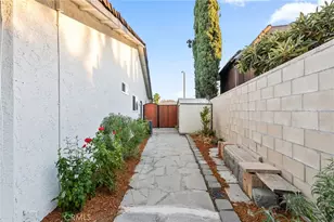 1111 W La Entrada, Anaheim, CA 92801 - Photo 24