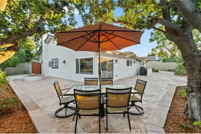 1111 W La Entrada, Anaheim, CA 92801 - Photo 22