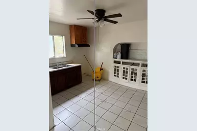 5611 S Normandie, Los Angeles, CA 90037 - Photo 8