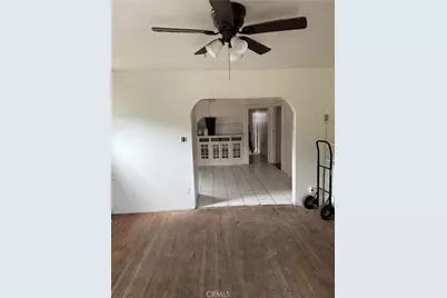 5611 S Normandie, Los Angeles, CA 90037 - Photo 10