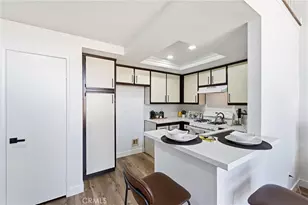 51 Abrazo Aisle, Irvine, CA 92614 - Photo 10