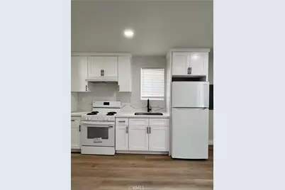 8939 Elizabeth Avenue, South Gate, CA 90280 - Photo 6