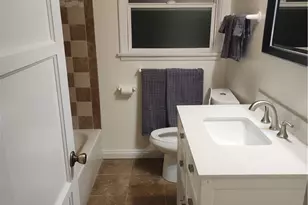 11442 Pomering Rd, Downey, CA 90241 - Photo 4