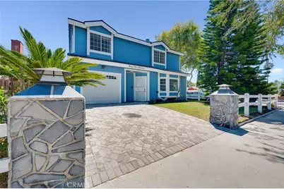 3304 Lewis, Signal Hill, CA 90755 - Photo 1