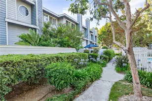 19110 Beachcrest Ln, Huntington Beach, CA 92646 - Photo 16