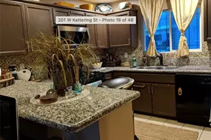201 W Kettering, Lancaster, CA 93534 - Photo 30