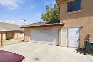 201 W Kettering, Lancaster, CA 93534 - Photo 22