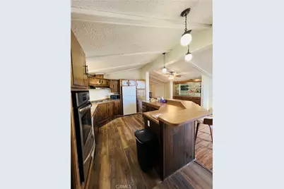 1601 S Garey Avenue #120, Pomona, CA 91766 - Photo 6