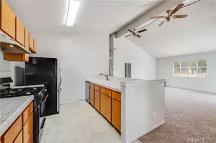 3304 Lewis, Signal Hill, CA 90755 - Photo 32