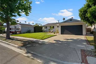 1430 Shamrock, Costa Mesa, CA 92626 - Photo 4