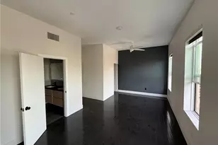 190 W 3rd St, Santa Ana, CA 92701 - Photo 14