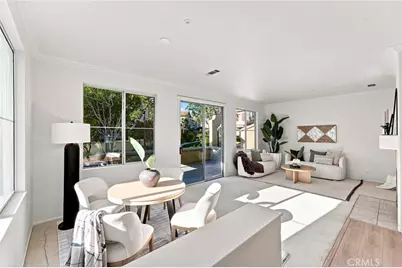 422 N Bloomberry #C, Orange, CA 92869 - Photo 2