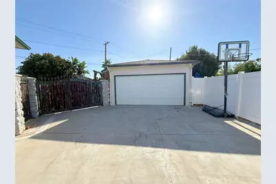 9002 Amsdell, Whittier, CA 90605 - Photo 4