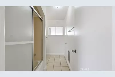 12135 186th, Artesia, CA 90701 - Photo 18