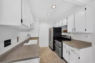 20535 S Vermont Ave, Torrance, CA 90502 - Photo 18