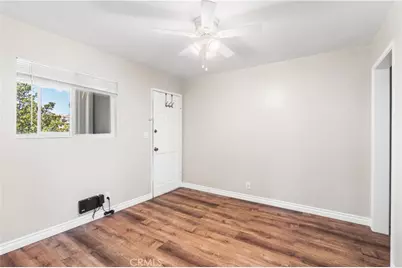 2699 E 20th, Signal Hill, CA 90755 - Photo 22