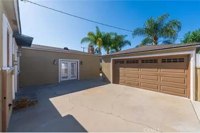 9454 Heiner, Bellflower, CA 90706 - Photo 24