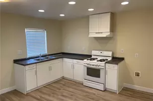 588 S Rosario Ave, San Jacinto, CA 92583 - Photo 8