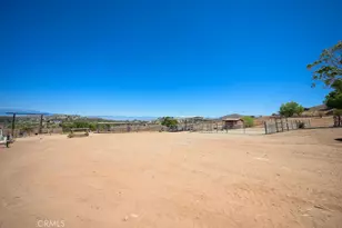 19217 Idaleona, Perris, CA 92570 - Photo 30