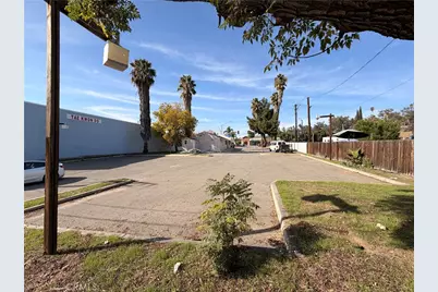 30830 Riverside Drive, Lake Elsinore, CA 92530 - Photo 6