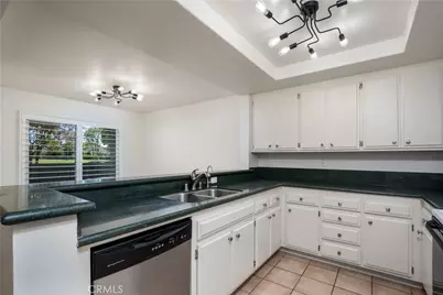 1352 N Mako, Anaheim, CA 92801 - Photo 8