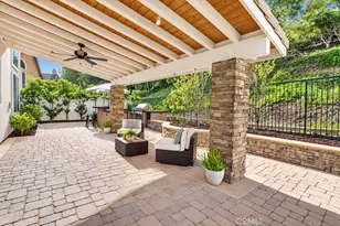 8784 E Banner Ridge Dr, Anaheim Hills, CA 92808 - Photo 24