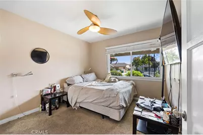 2255 Pepperwood Avenue, Long Beach, CA 90815 - Photo 32