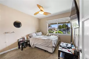2255 Pepperwood Ave, Long Beach, CA 90815 - Photo 32
